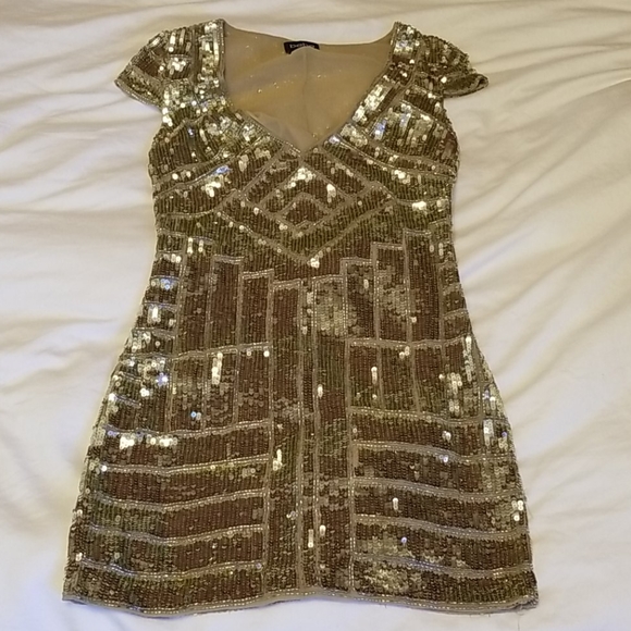 Sequined gold bebe dress - Picture 1 of 3